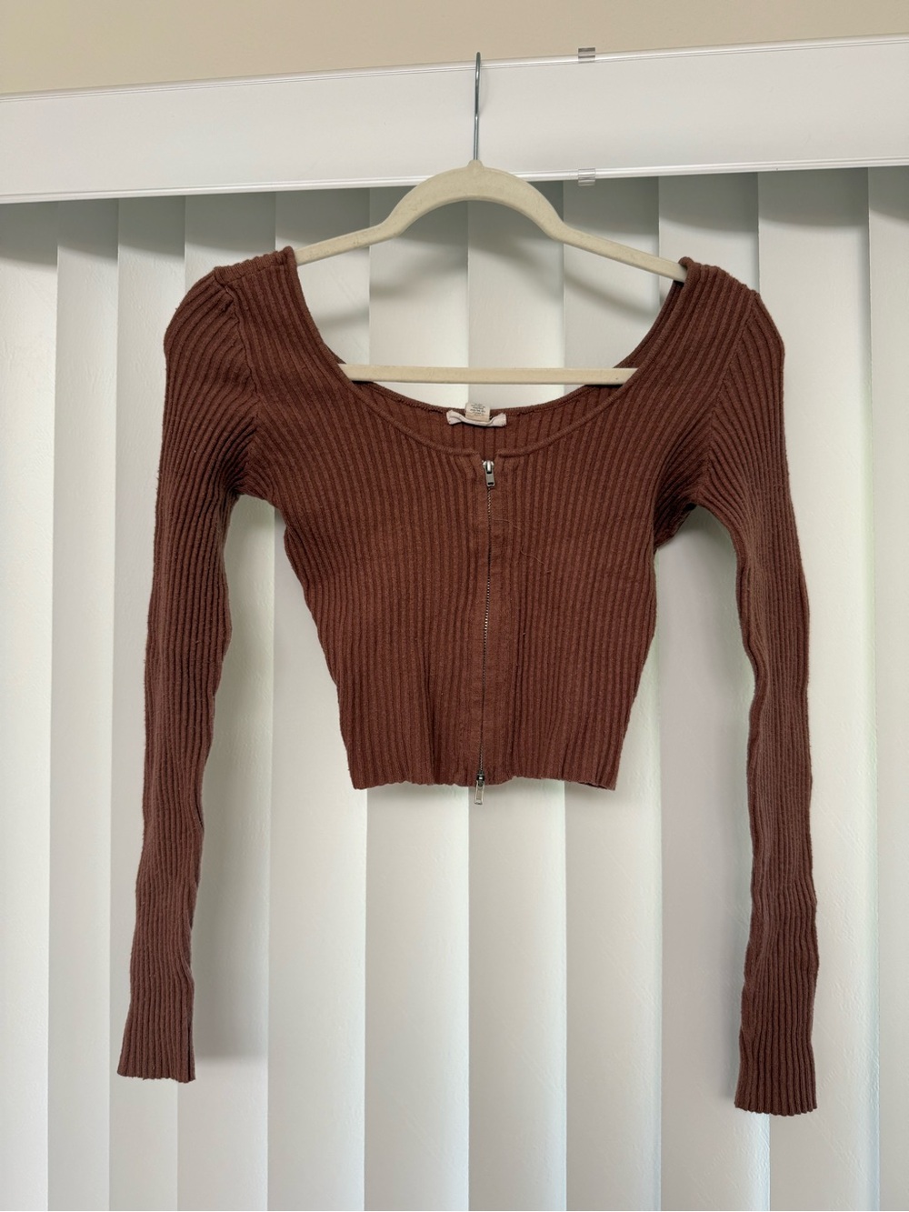Full Tilt Brown Ribbed Zip-Front Long Sleeve Crop Top
